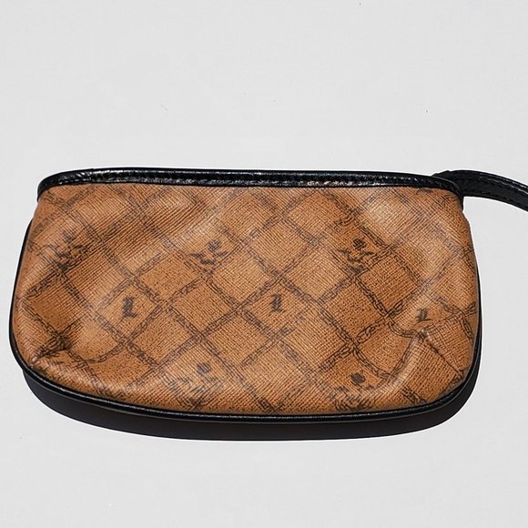 L.A.M.B. Saddle Wristlet by Gwen Stefani - Picture 3 of 5